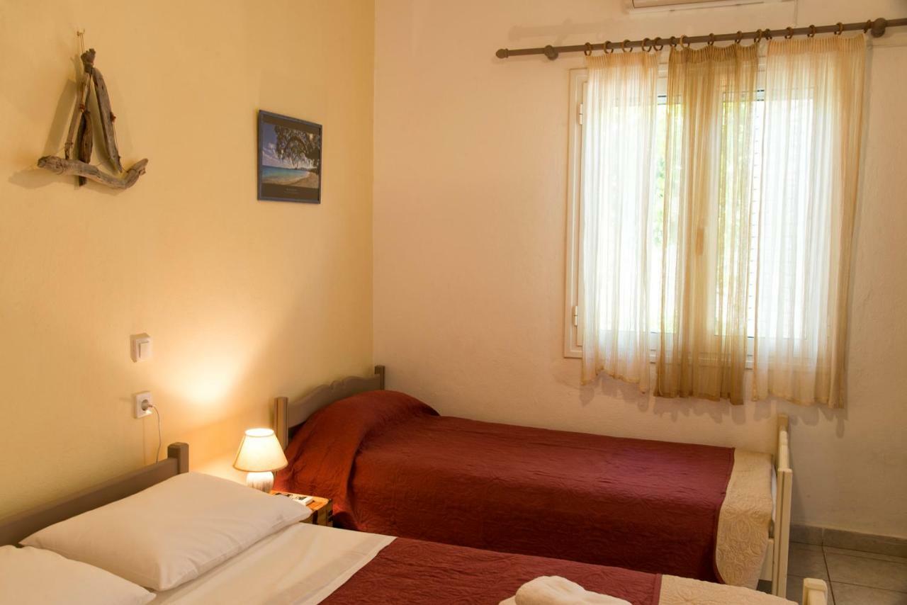 Katerina Rooms & Studios Palekastro Ngoại thất bức ảnh